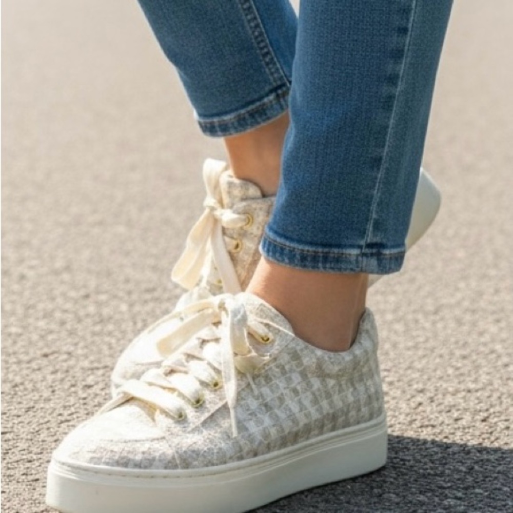 Cole Haan GRANDPRO MAX PLATFORM Beige Textured Sneakers